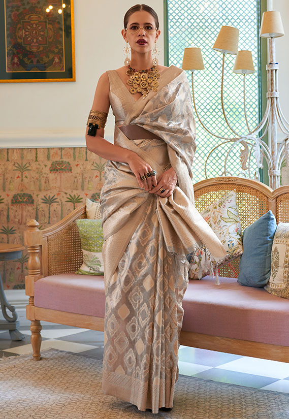 Grey Woven Party Wear Handloom Saree 4612SR03