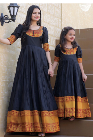 Black Silk Mother-Daughter Gown Combo