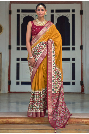 Geet Gauri Organza Saree with hand Khatli work at Rs.949/Pack in surat  offer by geet gauri fashion