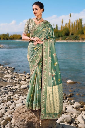 Best designer sarees on sale online