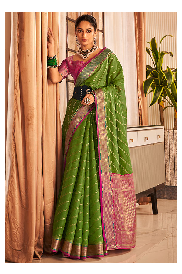 Plain Neon Green Georgette Saree at Rs 899 in New Delhi | ID: 2852667980862