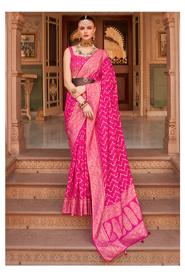 Hot Pink Silk Banarasi Saree Set Design by Anushree Reddy at Pernia's Pop  Up Shop 2024