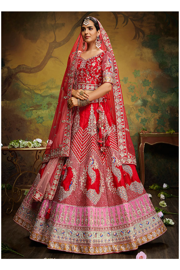 Sabyasachi Bride Teamed Her Red 'Gota Patti' Gold Embroidered Lehenga With  A Double 'Dupatta'