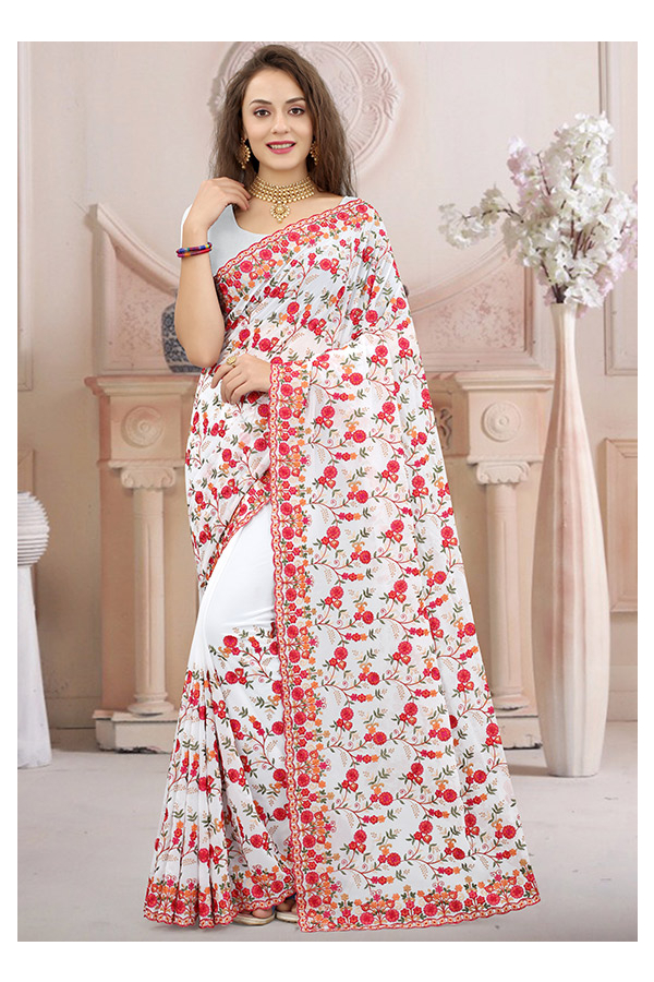 Off White Embroidered Saree With Light Pink Blouse Design by Charkhee at  Pernia's Pop Up Shop 2024